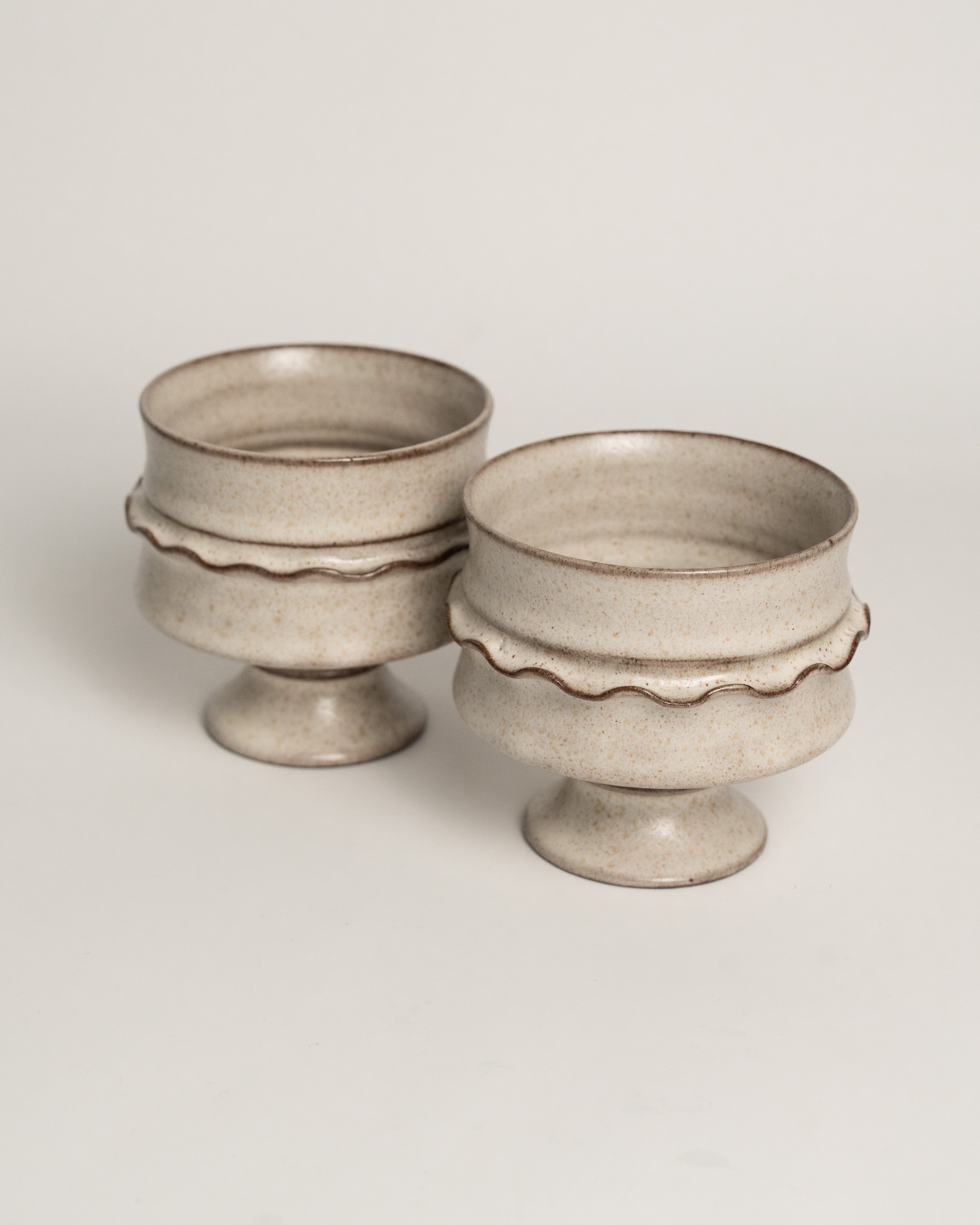 Lunar Sand Ruffle Candle Holder