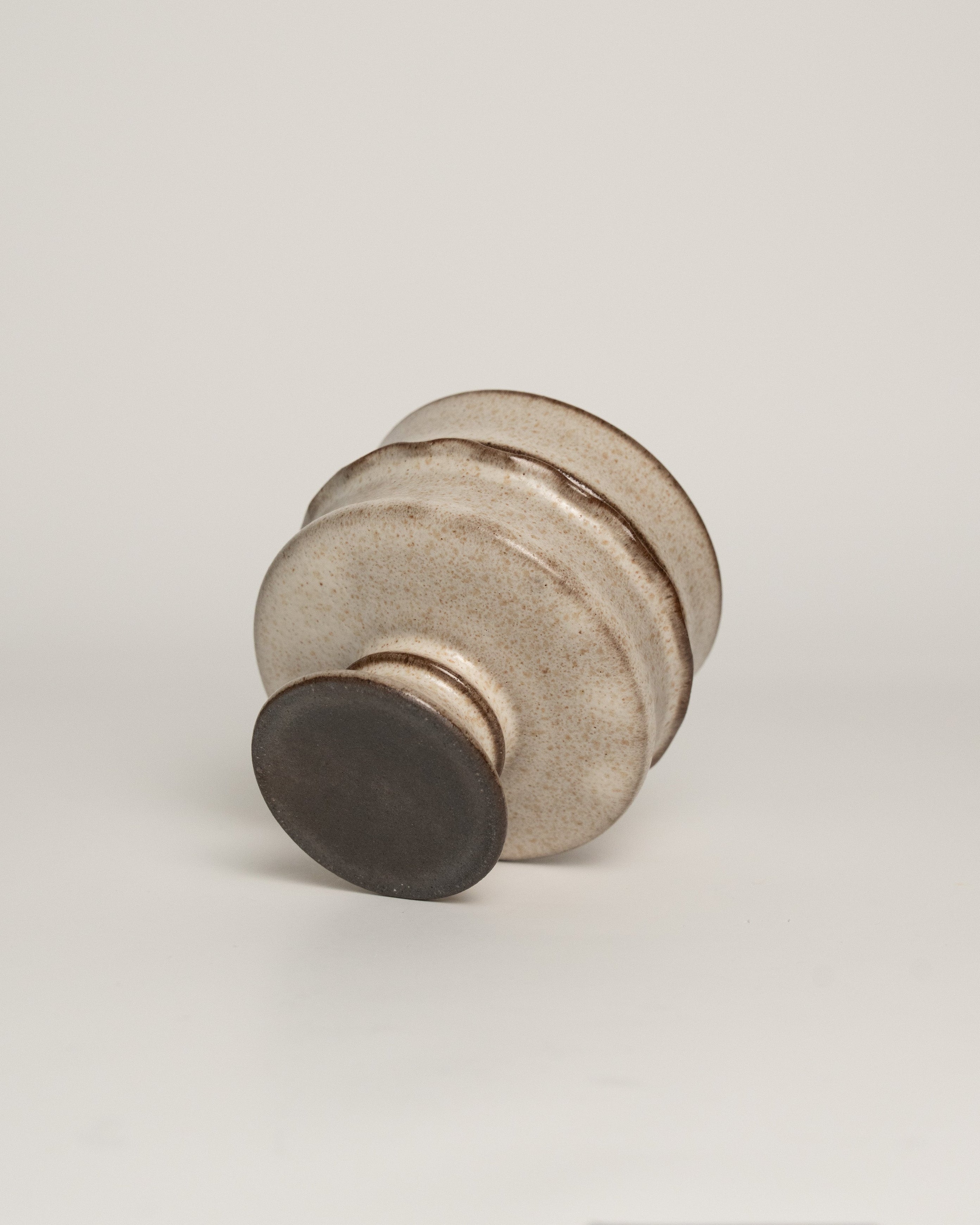 Lunar Sand Ruffle Candle Holder