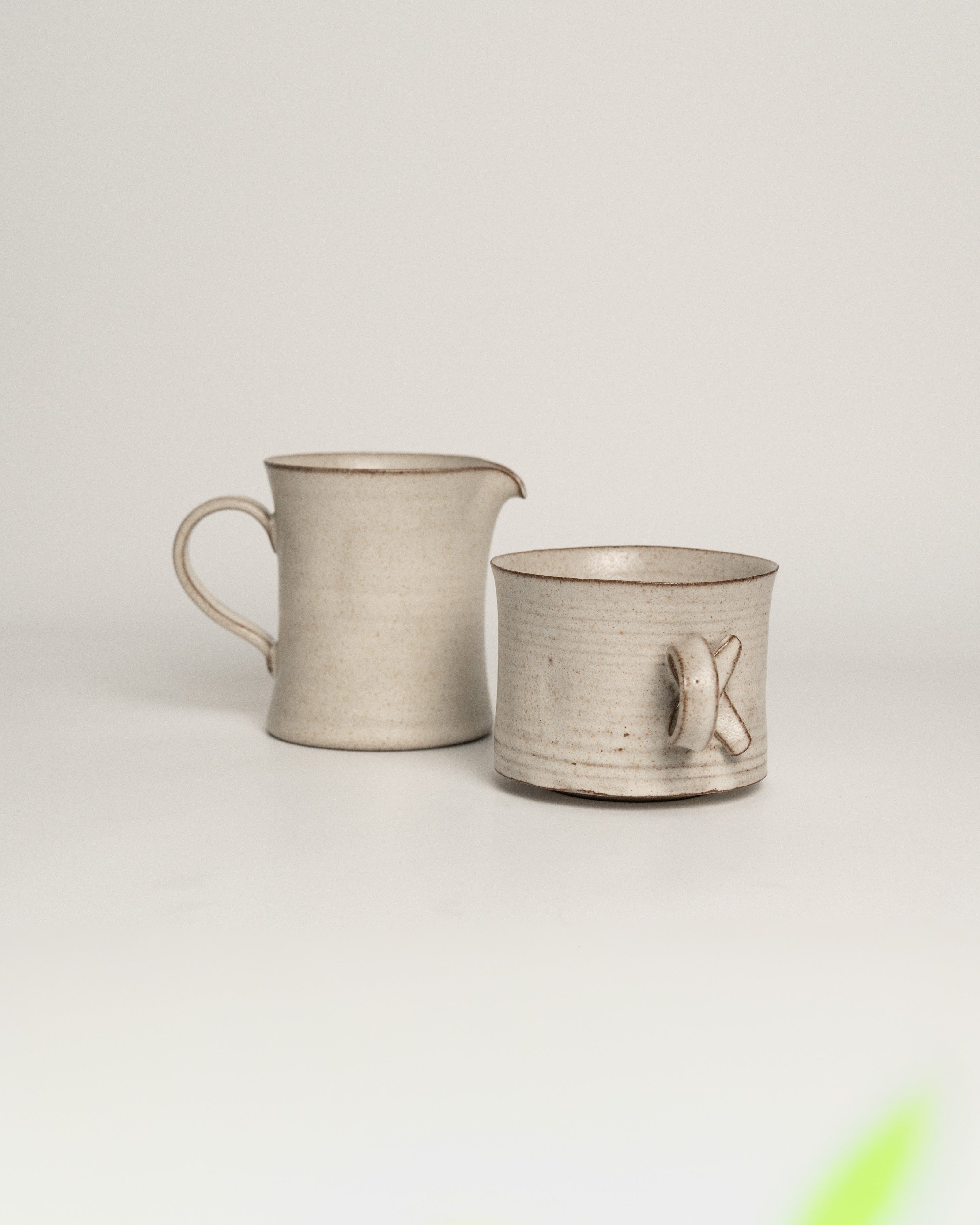 Lunar Sand Knotted Loop Mug