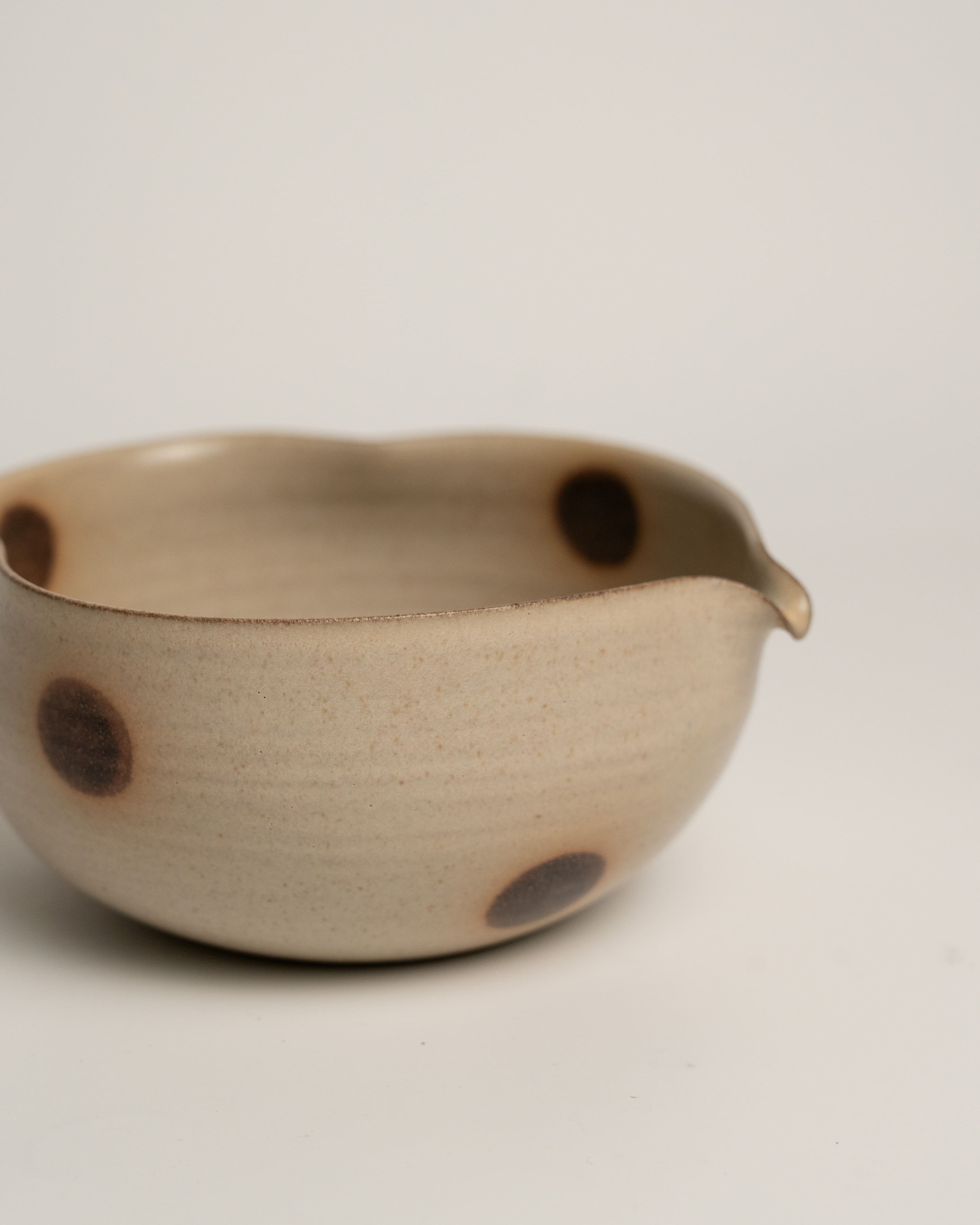 Fawn Dot Waved Matcha Bowl