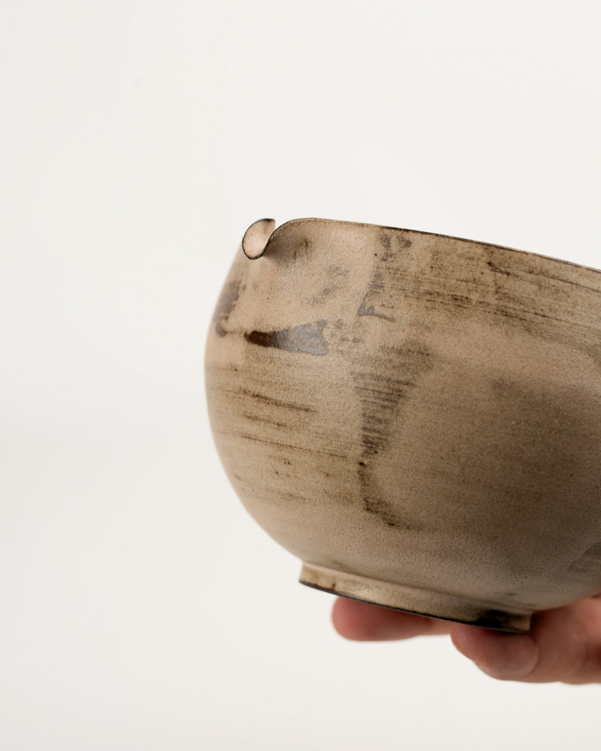 Mist Veil Pouring Matcha Bowl