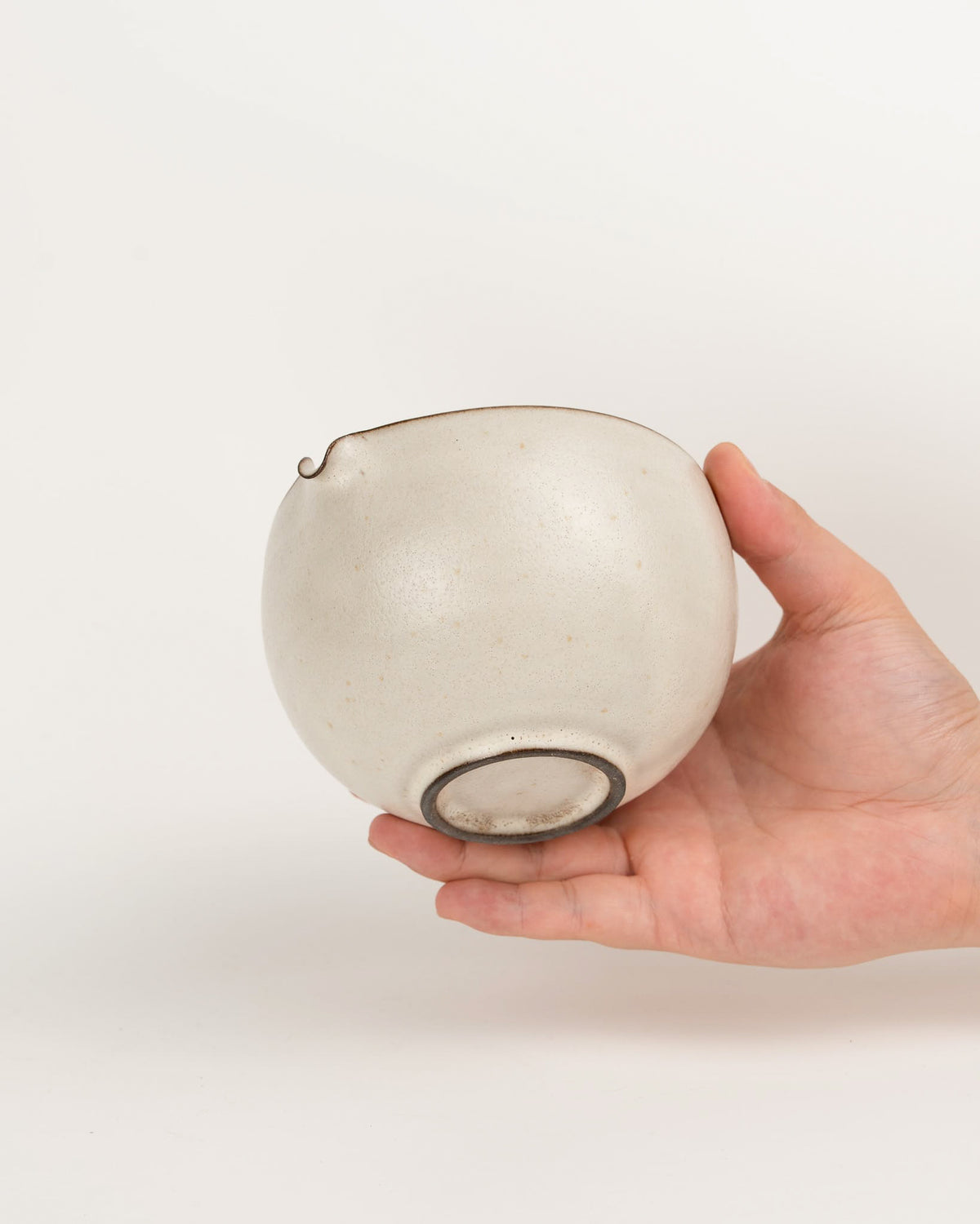 Lunar Sand Pouring Matcha Bowl