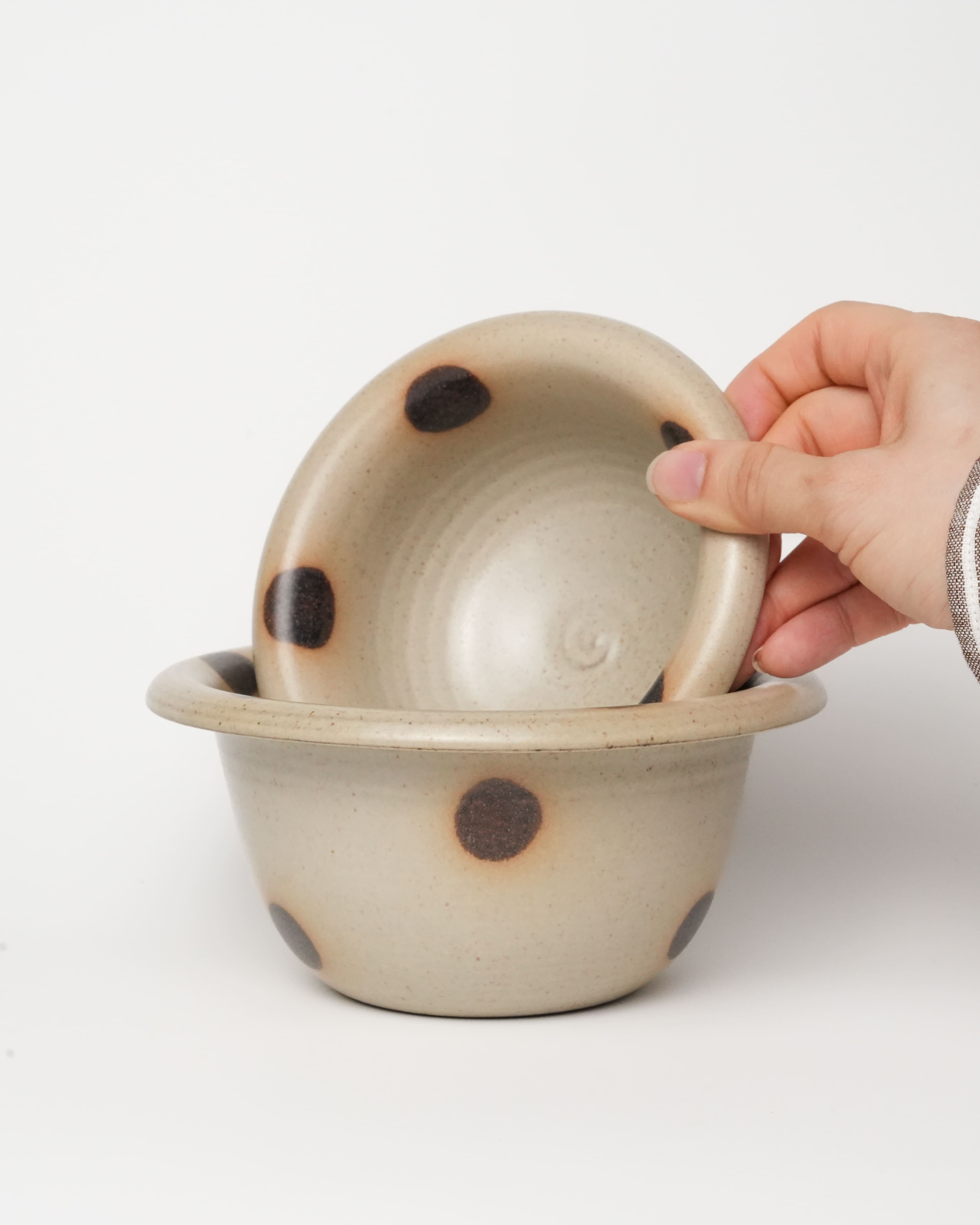Fawn Dot Rounded Rim Bowl