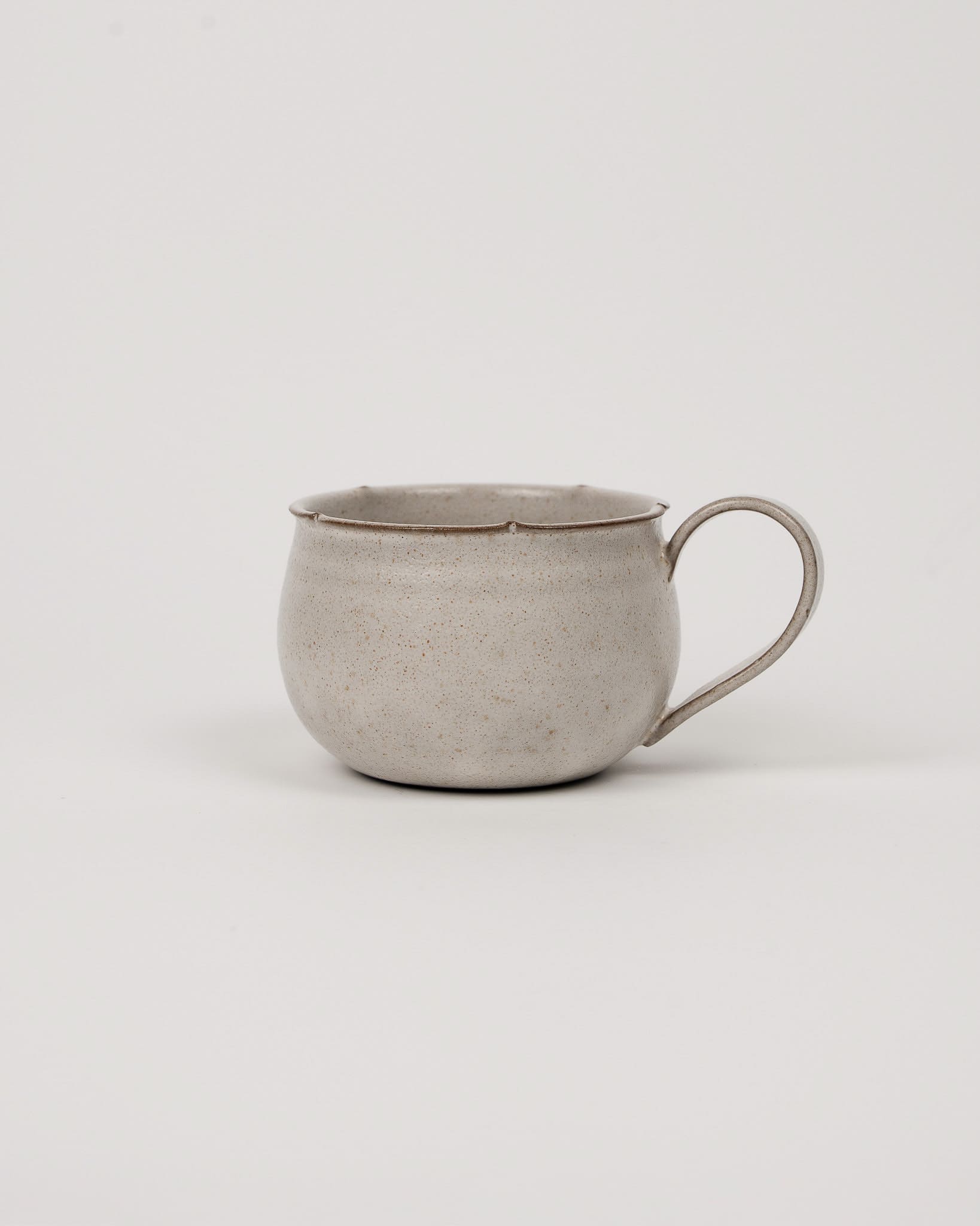 Lunar Sand Bloom Rim Mug