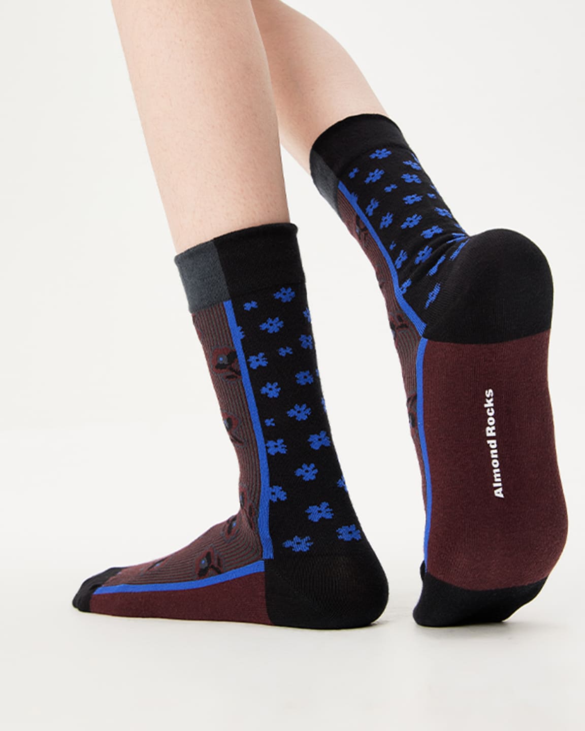 Contemporary Black-Blue Cotton Socks
