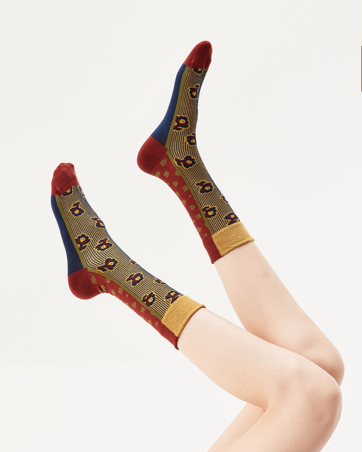 Retro Red-Yellow Patterned Cotton Crew Socks
