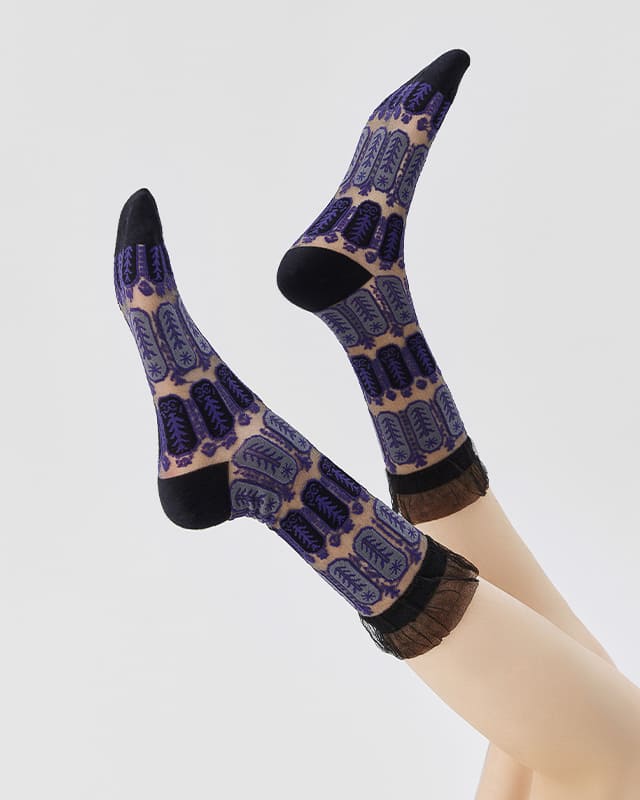 Botanic Pattern Sheer Crew Socks