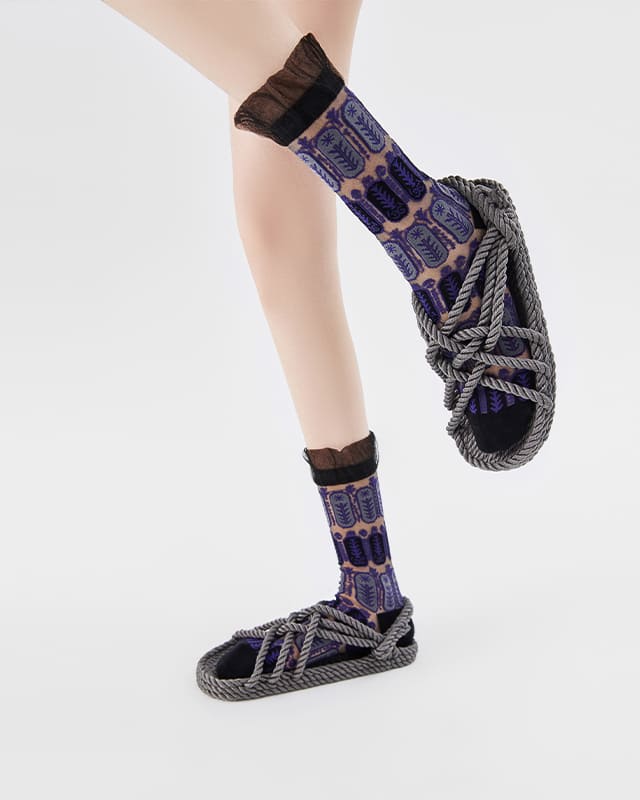 Botanic Pattern Sheer Crew Socks