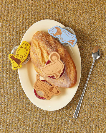 Magnetic Wooden Animal Phone Stand | Handmade MagSafe Holder for iPhone